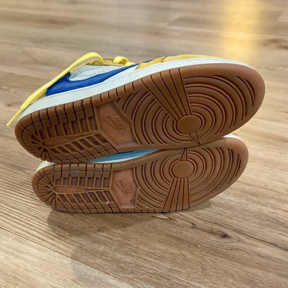 Air Jordan 1 Low Travis Scott Canary🌵 size 1.5 PRESCHOOL with 📦 - Picture 5 of 7